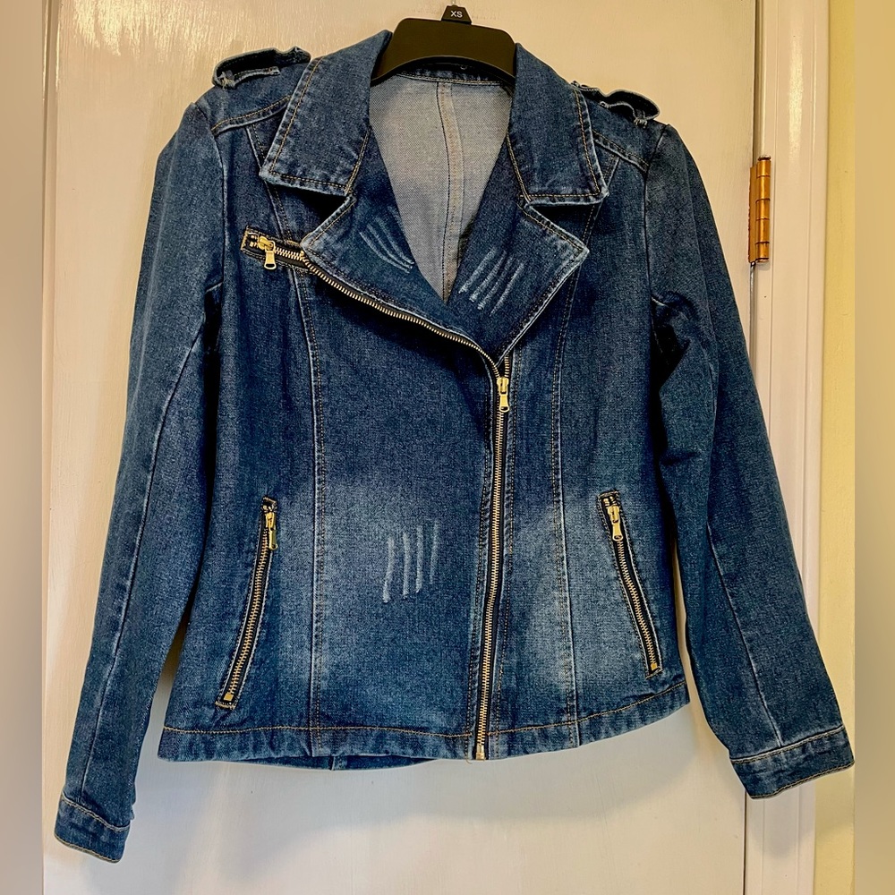 Denim Jean Jacket Moto Biker Distressed Style 100% Cotton pockets Size Small